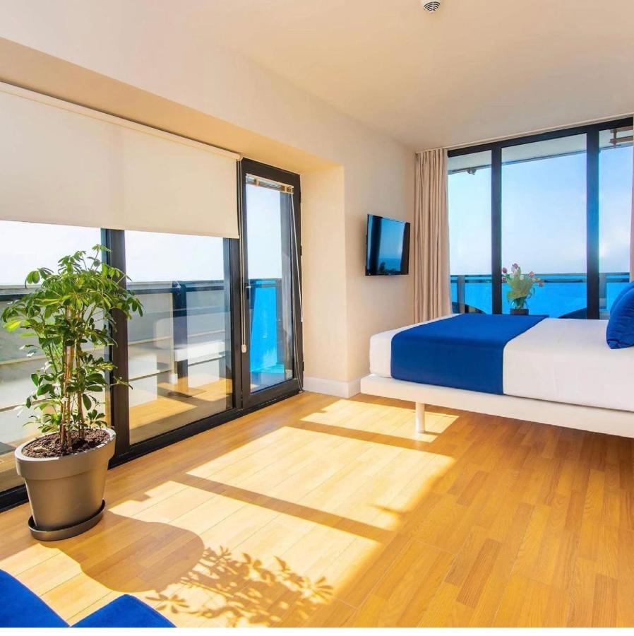 Orbi City Luxury Towers Batumi Exterior foto