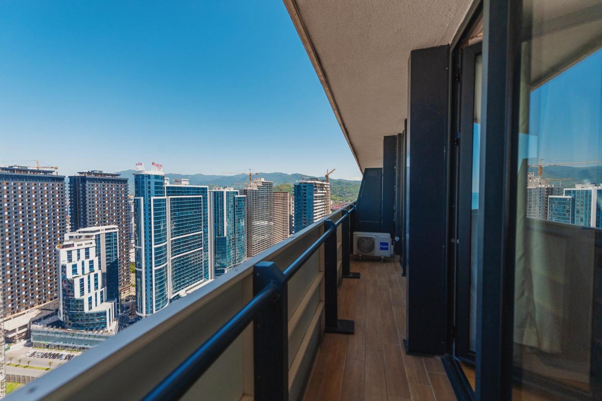 Orbi City Luxury Towers Batumi Exterior foto